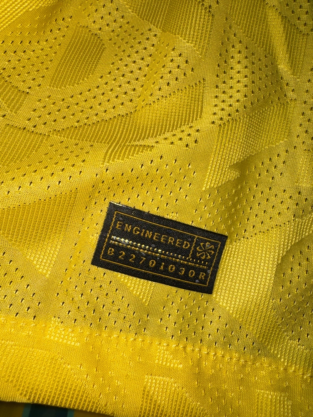 Nike Brazil 2026 #10 Neymar Jr Men’s Home Soccer Jersey 🆕 - Picture 8 of 8